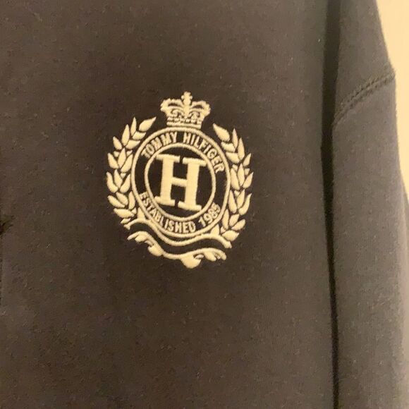 Men’s Sweater - Picture 5 of 14